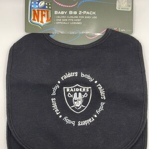 NFL Raiders baby bib 2 pack